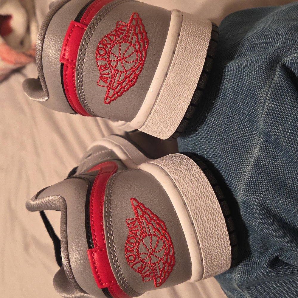 Wmns Air Jordan 1 Low 'Cement Fire Red' - Picture 3 of 8